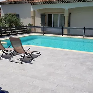 Villa Charmante Maison Climatisee - Avignon Avec Piscine, Vedène